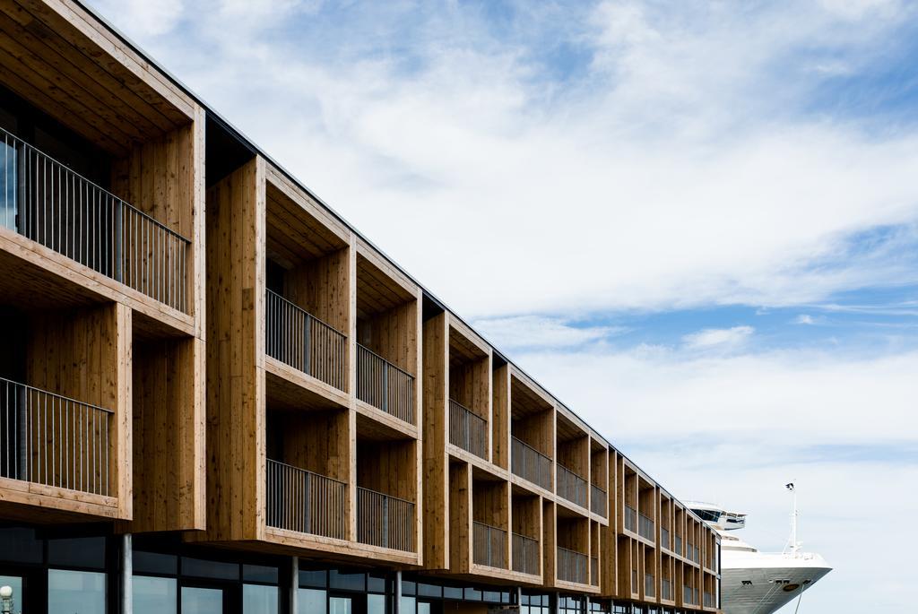 Macq 01 Hotel Hobart Esterno foto The hotel