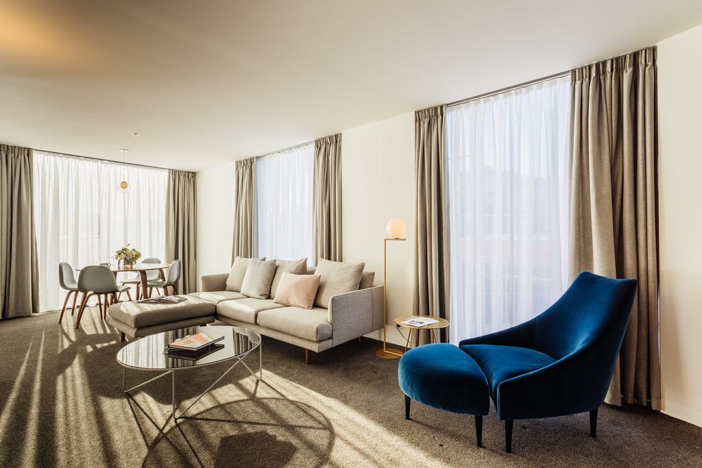 Macq 01 Hotel Hobart Esterno foto A suite at the hotel
