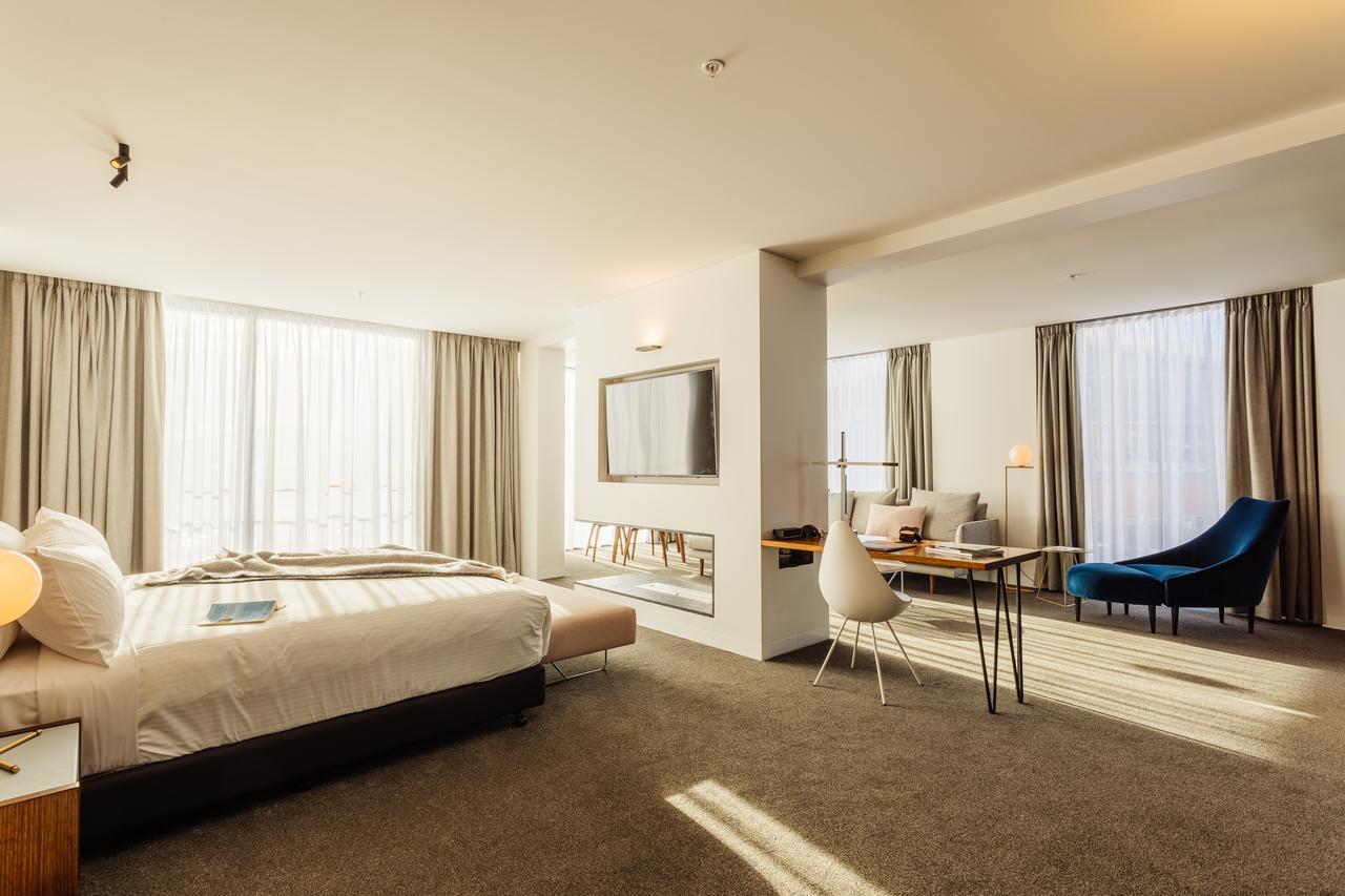 Macq 01 Hotel Hobart Esterno foto A room at the hotel