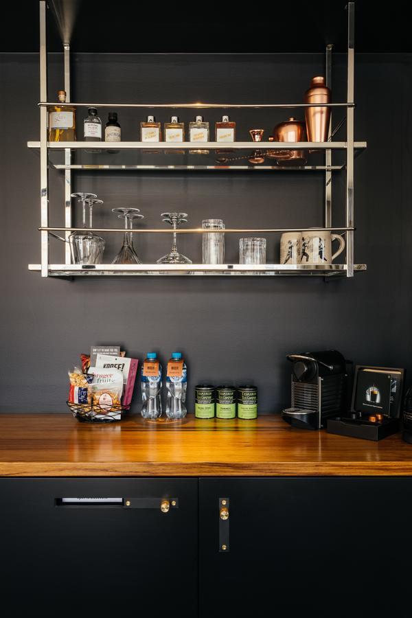 Macq 01 Hotel Hobart Esterno foto A wall-mounted kitchen rack