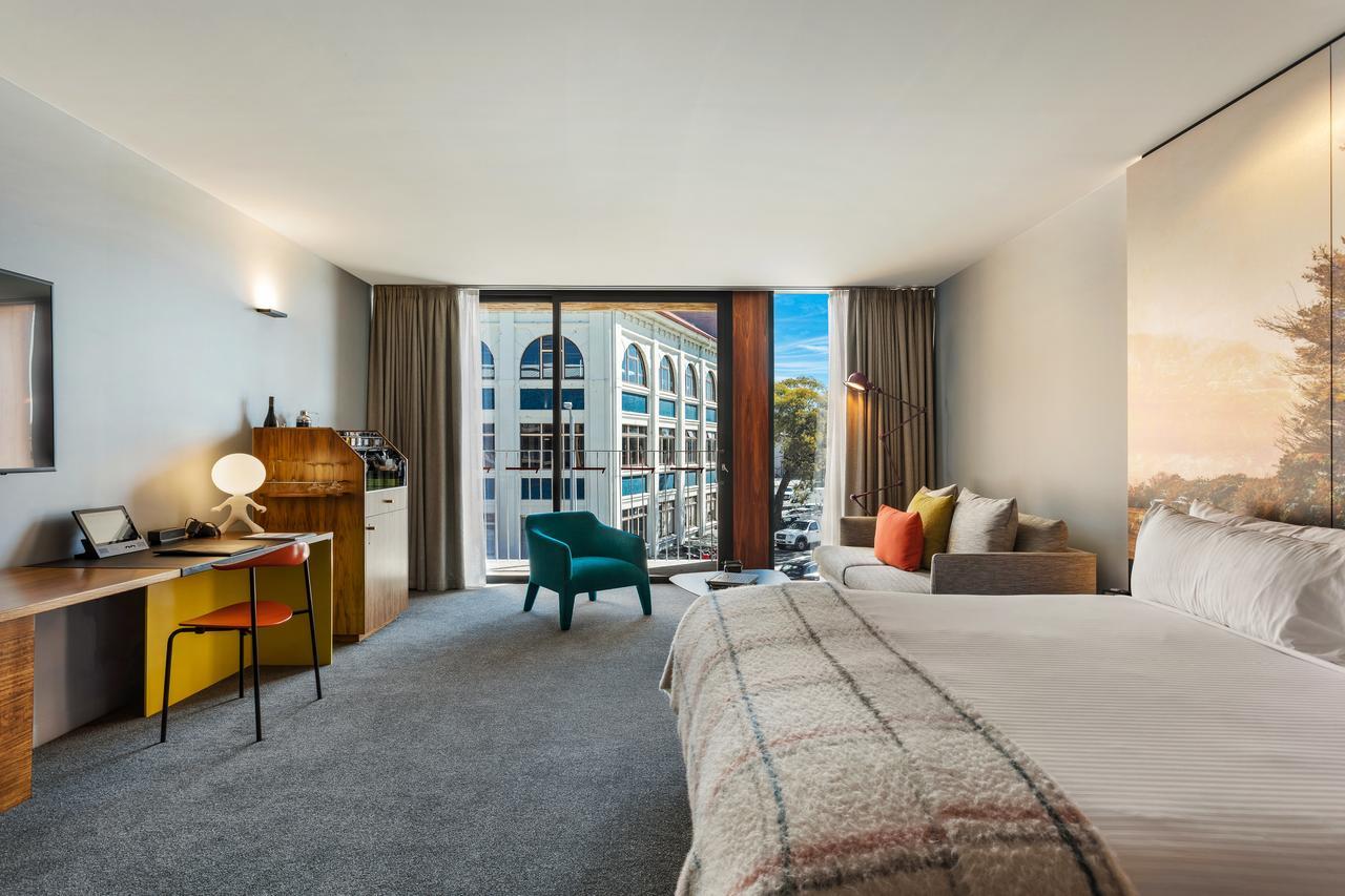 Macq 01 Hotel Hobart Esterno foto A room at the Hotel