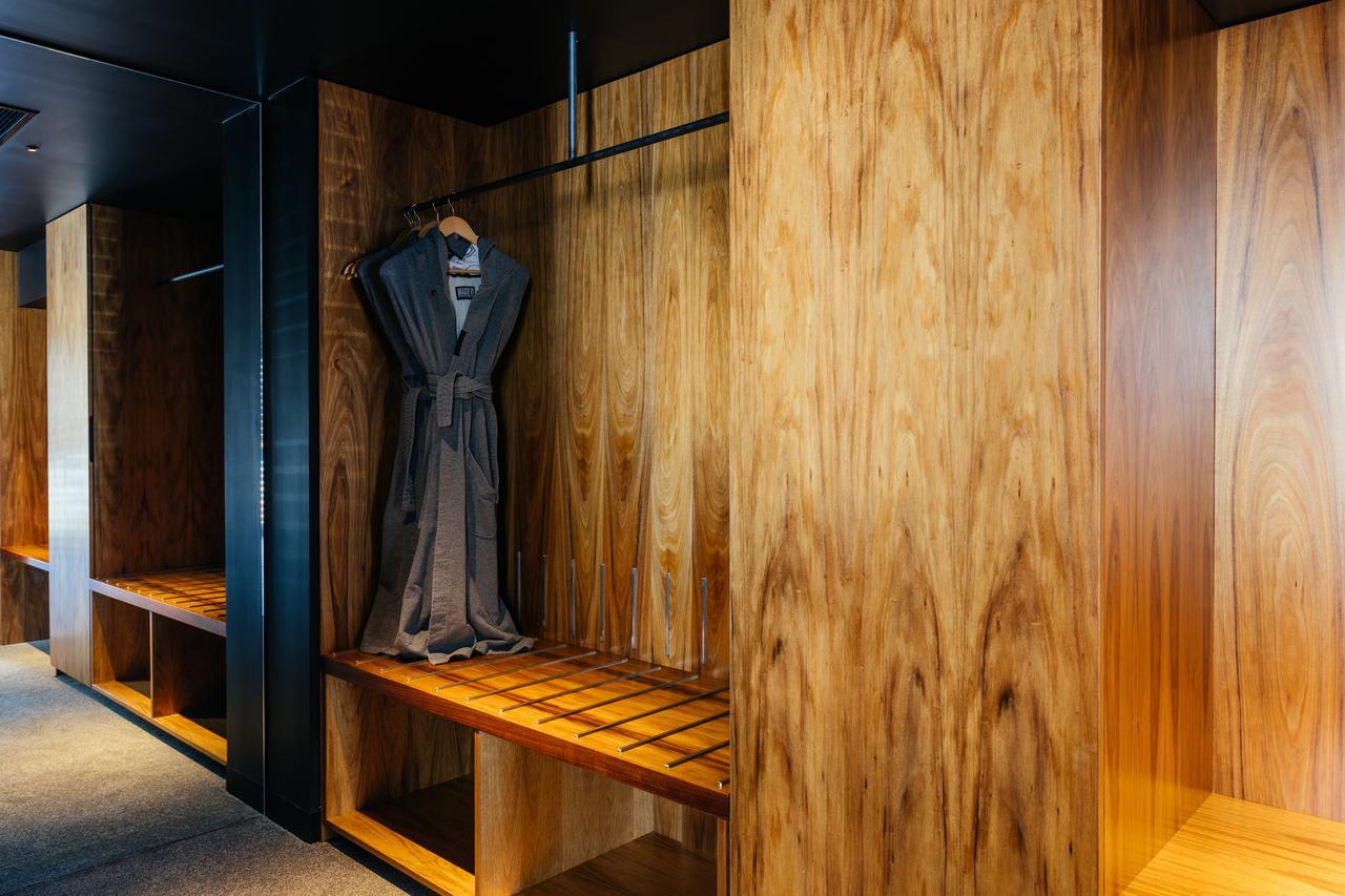Macq 01 Hotel Hobart Esterno foto The changing room at the London Aquatics Centre